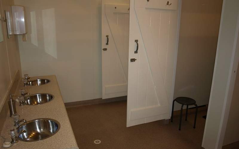 Martinborough TOP 10 Holiday Park Full Service Camp New Zealand